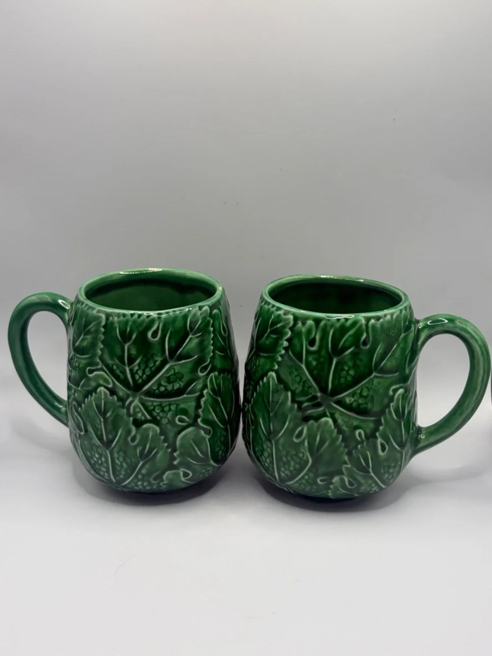 Pair Vintage Greenware Ceramic Majolica Leaf Mugs Cups Drinkware Cottagecore